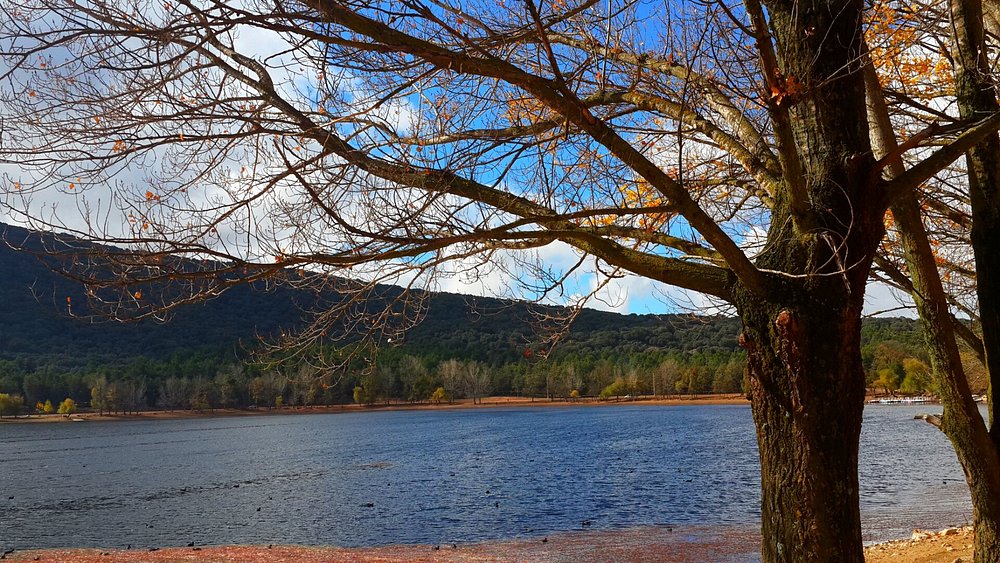 Dayet Aoua Lake